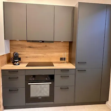 Pureness Flat- Natural - Kitchen - Streaming - Living *