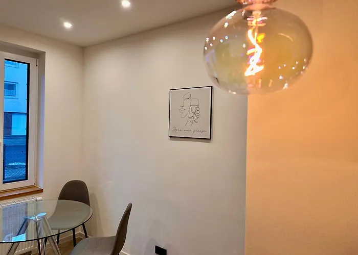 Pureness Flat- Natural - Kitchen - Streaming - Living * Hildesheim